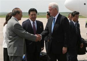 Former President Clinton Landing in North Korea